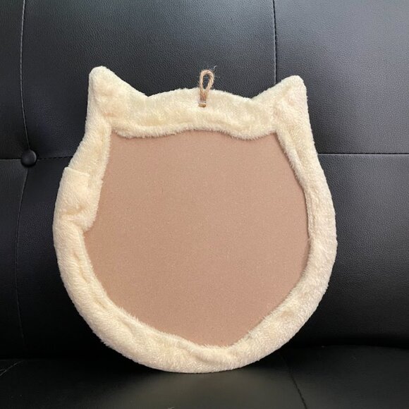 Cat Shape Cat Scratcher! Plush Fleece and Burlap, and over a foot tall.  New! - Picture 3 of 4